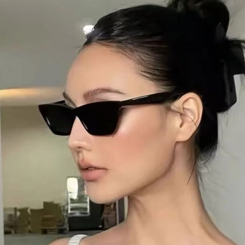 Luxury Cat Eye Black Sunglasse - огляд і ціна Sunglasses Cat Eye